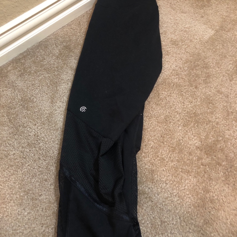 MID LENGTH WORKOUT PANTS